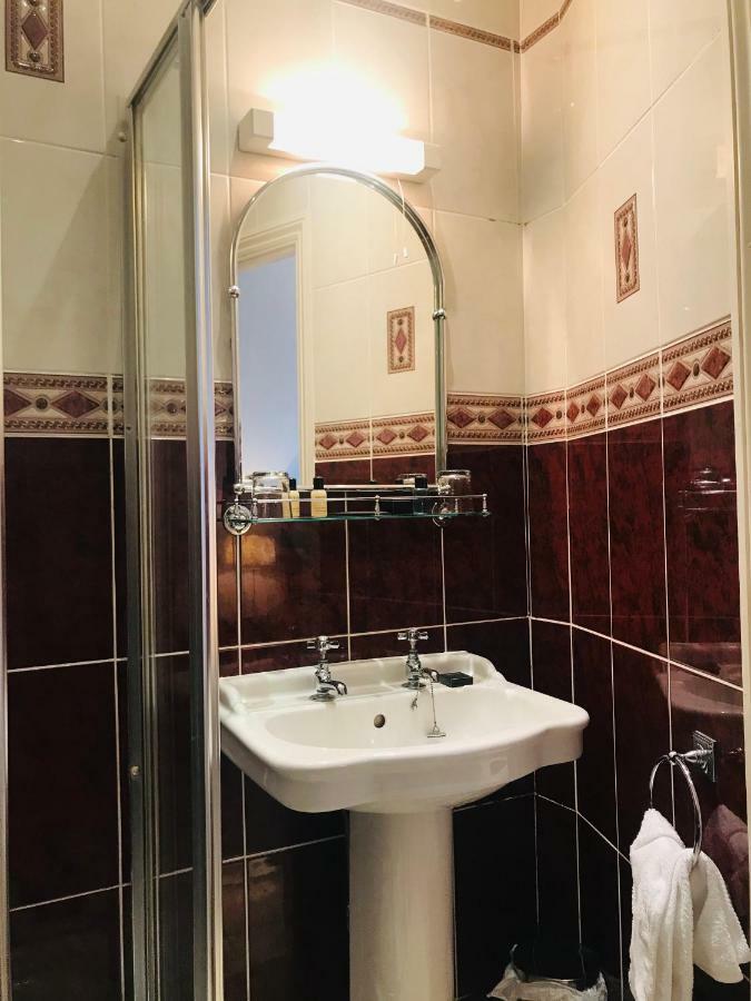 Norfolk House Hotel Maidenhead Bagian luar foto