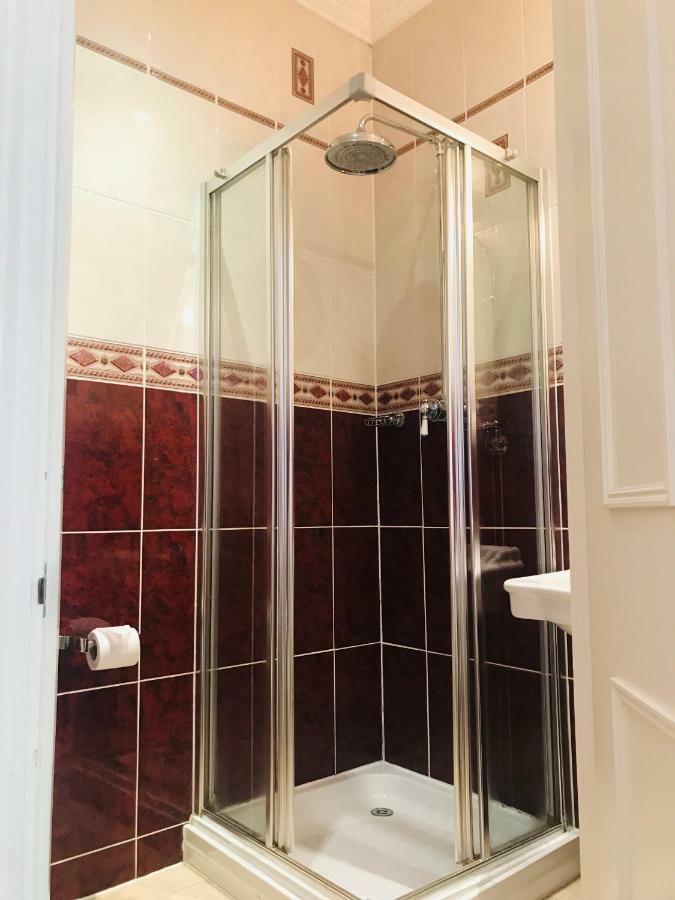 Norfolk House Hotel Maidenhead Bagian luar foto